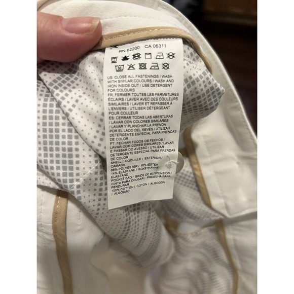 NWT Puma Women's Golf Shorts White Size 12 Performance Stretch Pockets MSRP $60 - Picture 8 of 8